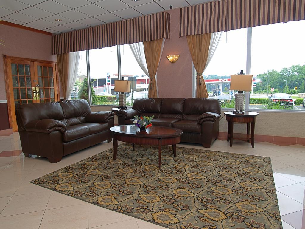 Days Inn イーストン エクステリア 写真